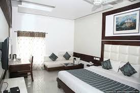 Hotel Emerald Chandigarh