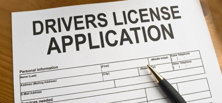 अगर आप गाड़ी चलाते हैं तो ये नियम जानना आपके लिए जरुरी है अगर आप बाइक , गियर वाले स्कूटर और