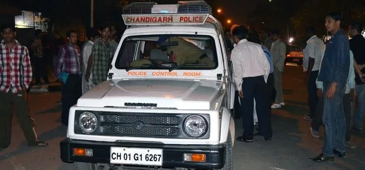 पति-और-बेटे-के-खिलाफ-वीरवार-को-यूटी-पुलिस-ने-दहेज-उत्पीड़न-का-केस-दर्ज