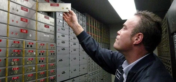 RBI-ने-कहा--डिपोजिट-में-रखे-किसी-सामान-की-जिम्मेदारी-नहीं-लेगा