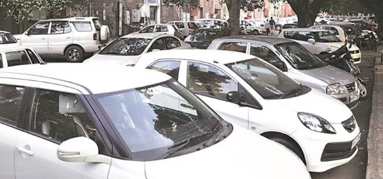 आप-घर-से-निकलने-से-एक-घंटा-पहले-पार्किंग-स्पेस-बुक-करा-सकते