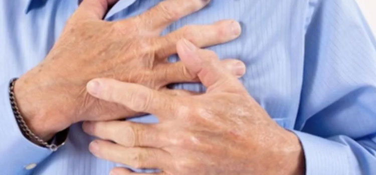 पीजीआई के न्यूरोसर्जरी डिपार्टमेंट के प्रोफेसर की दिल का दौरा पड़ने से मौत हो गई।