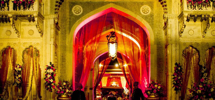 Cheshma Shahi Resorts