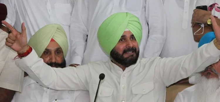 ऐसे में पहले सरकार इन शहरों में कुछ विकास कार्य करवाए,