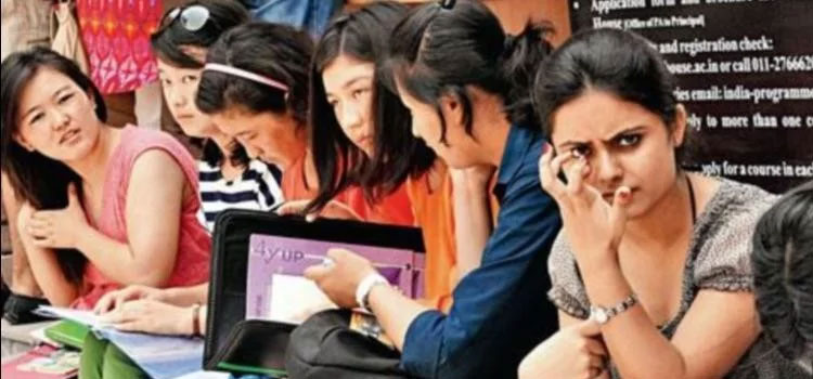 विश्वविद्यालय के प्रवक्ता ने बताया कि संचार कौशल एवं व्यक्तित्व विकास