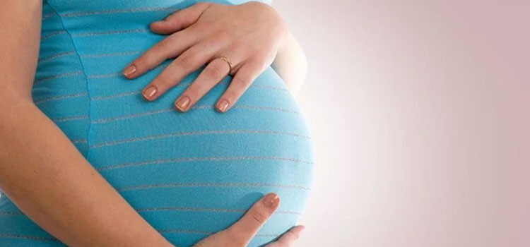 स्वस्थ्य प्रेग्नेंट के मुकाबले दस साल की बच्ची में दोगुने खतरे