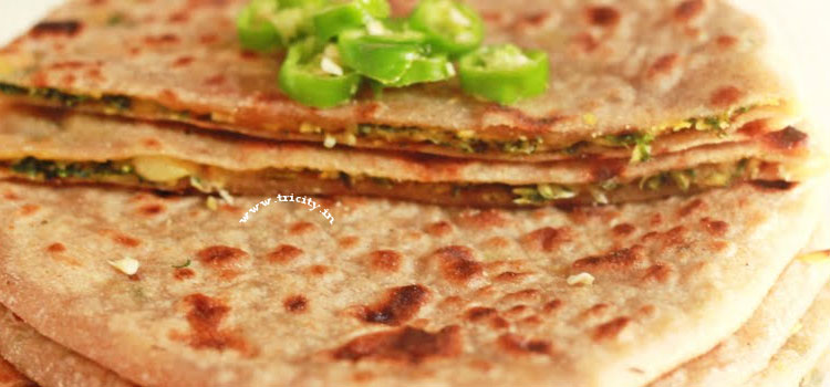 पालक भरवां परांठा