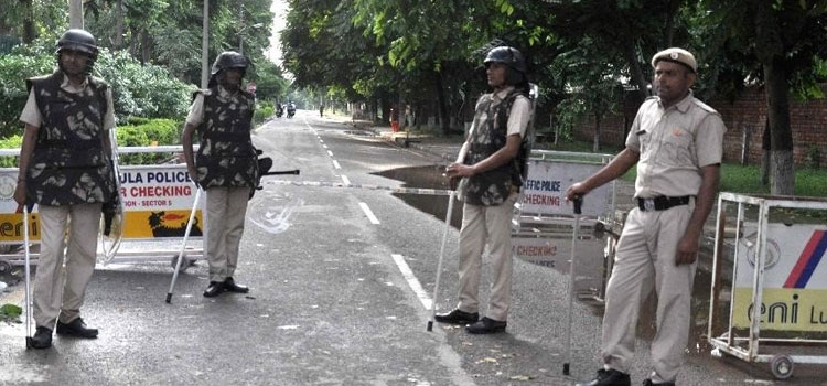 डेरा समर्थकों को चंडीगढ़ में एंट्री नहीं