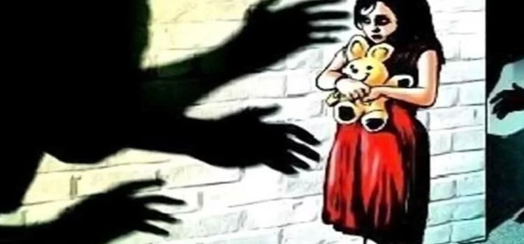 13-वर्षीय-लड़के-ने-नाबालिग-से-किया-रेप