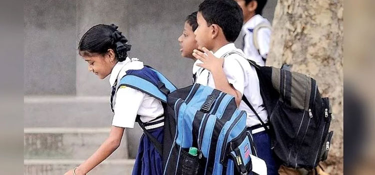 बच्चों-से-केवल-मां-बाप-या-फिर-वहीं-मिले-जिसे-बच्चा-जानता-हो