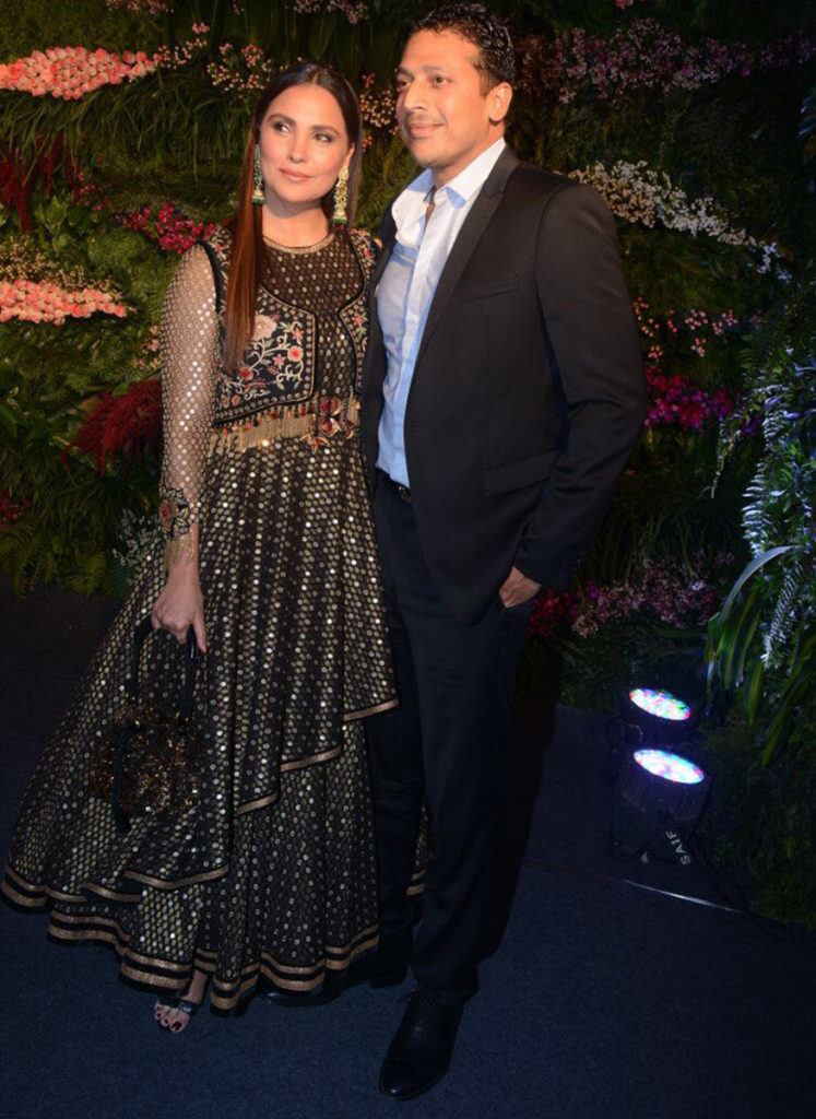 Anushka Sharma And Virat Kohli's Mumbai Reception