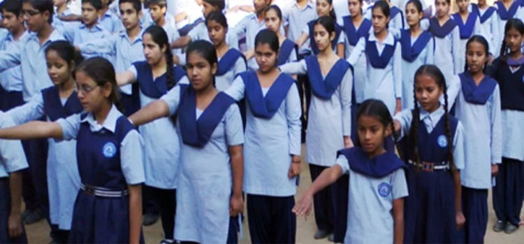 Male Teachers Above 50 In Punjab Girls’ Schools