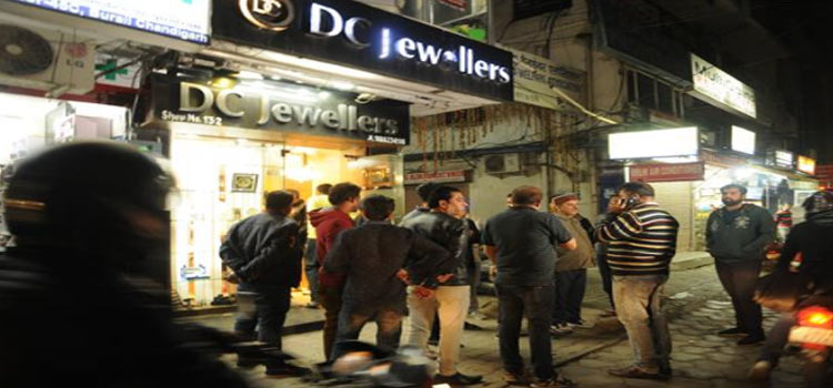 Jewelery Shop Looted