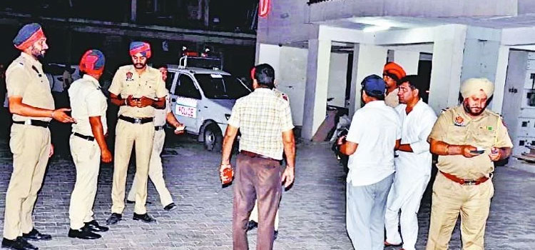 Robbery In Zirakpur